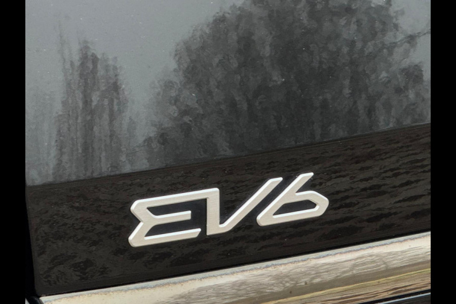 Kia Ev6 GT-Line 77.4 kWh panoramadak, soh waarde 100 procent, trekhaak, meridian, alle opties, 1 e eigenaar, NL auto met nap