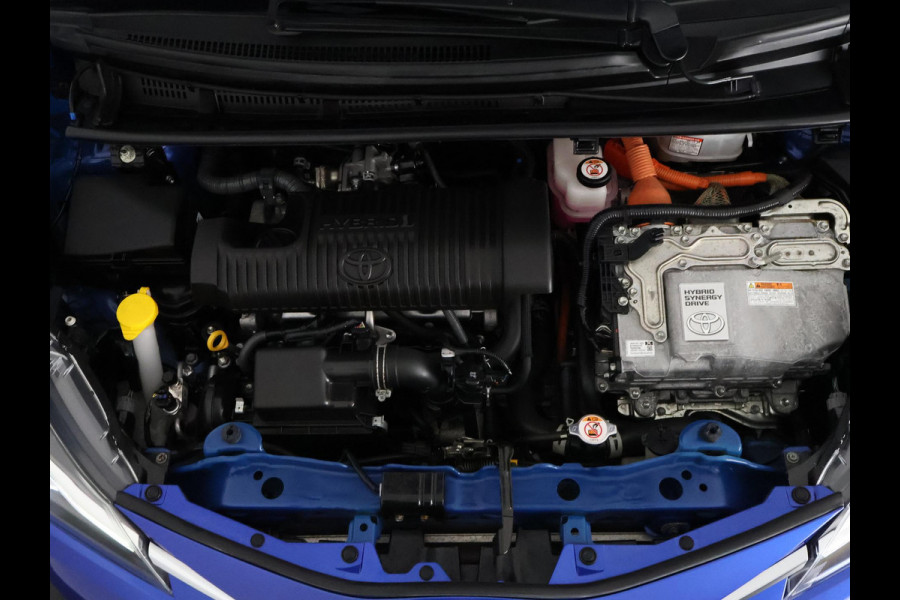Toyota Yaris 1.5 Hybrid Dynamic Bi-Tone | Apple Carplay & AndroidAUTO | Camera | Lichtmetalen velgen |