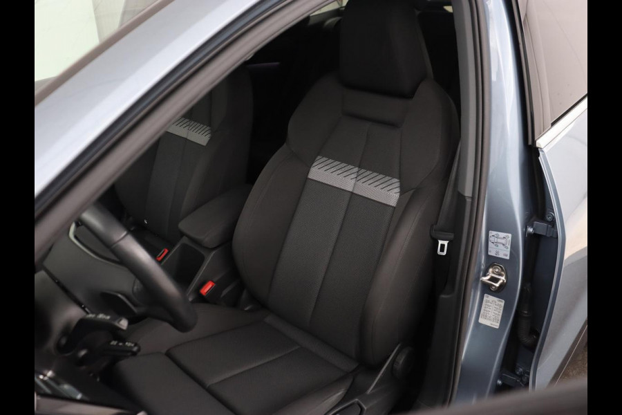 Audi Q4 Sportback e-tron 40 Launch Edition Advanced 77 kWh | Stoelverwarming | Adaptive cruise | Camera | SONOS Sound | Matrix LED | Carplay | Navigatie | Virtual Cockpit | Sportstoelen