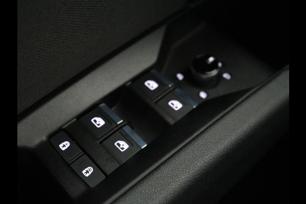 Audi Q4 Sportback e-tron 40 Launch Edition Advanced 77 kWh | Stoelverwarming | Adaptive cruise | Camera | SONOS Sound | Matrix LED | Carplay | Navigatie | Virtual Cockpit | Sportstoelen