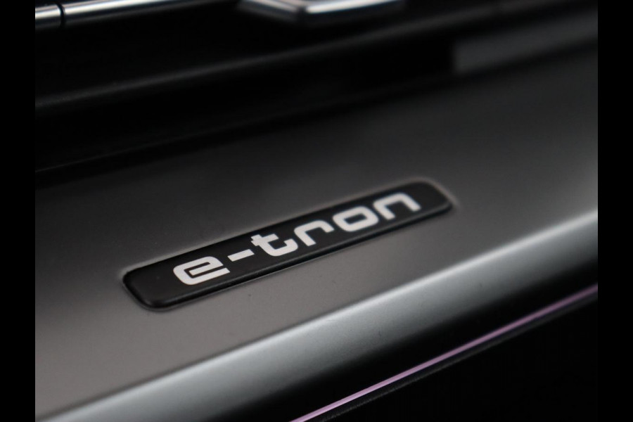 Audi Q4 Sportback e-tron 40 Launch Edition Advanced 77 kWh | Stoelverwarming | Adaptive cruise | Camera | SONOS Sound | Matrix LED | Carplay | Navigatie | Virtual Cockpit | Sportstoelen