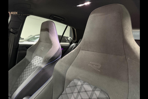Volkswagen Golf 1.5 eTSI R-Line Edition Pano/Alcantara/Camera