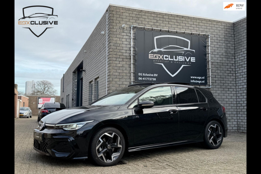 Volkswagen Golf 1.5 eTSI R-Line Edition Pano/Alcantara/Camera