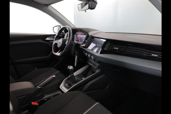Audi A1 Sportback 25 TFSI Pro Line 95 pk | Navigatie via App | Parkeersensoren achter | Cruise control |