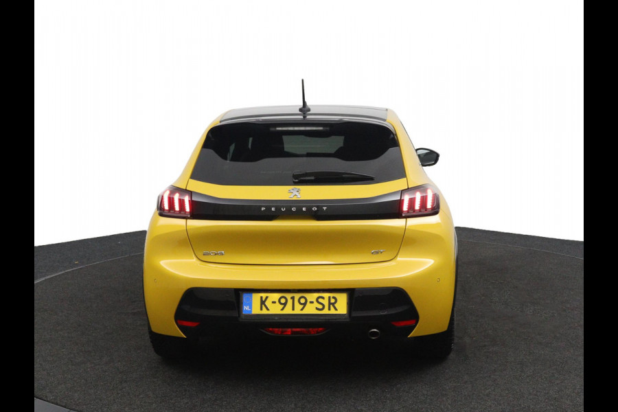 Peugeot 208 1.2 PureTech GT*AUTOM.*ECC*CRUISE*NAVI*CAM*CARPLAY