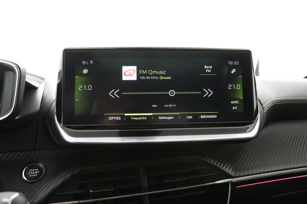 Peugeot 208 1.2 PureTech GT*AUTOM.*ECC*CRUISE*NAVI*CAM*CARPLAY