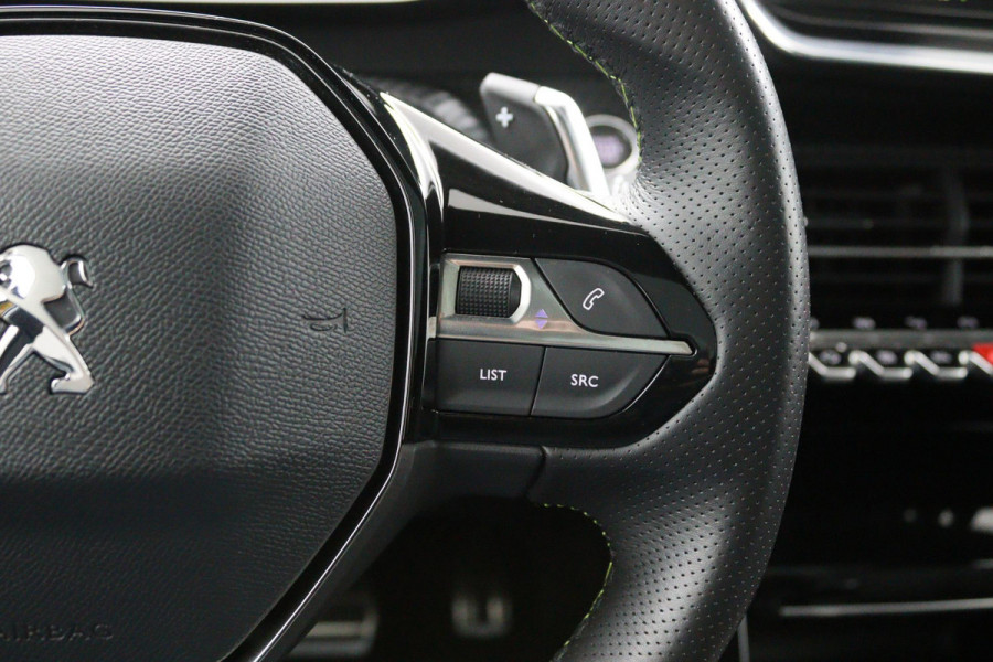 Peugeot 208 1.2 PureTech GT*AUTOM.*ECC*CRUISE*NAVI*CAM*CARPLAY