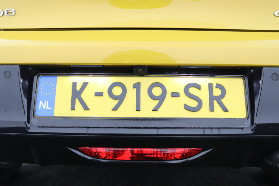 Peugeot 208 1.2 PureTech GT*AUTOM.*ECC*CRUISE*NAVI*CAM*CARPLAY