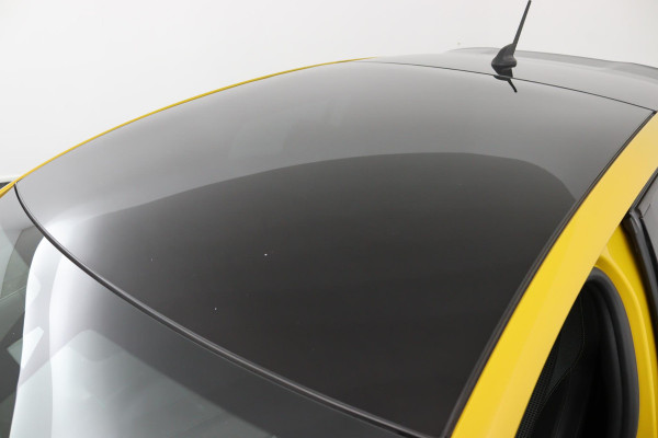 Peugeot 208 1.2 PureTech GT*AUTOM.*ECC*CRUISE*NAVI*CAM*CARPLAY