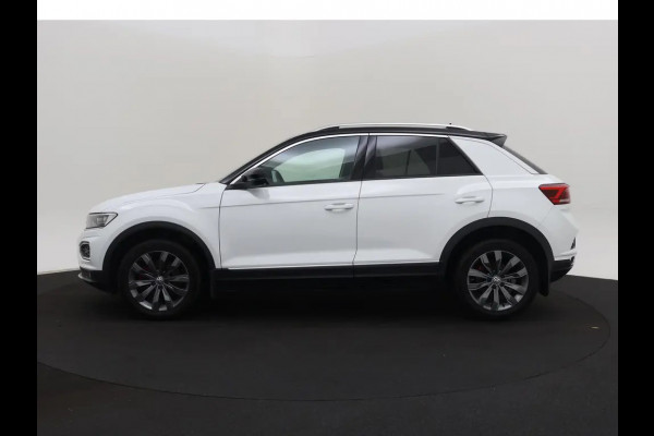 Volkswagen T-Roc 1.5 TSI Sport Xenon Navi Camera Virtuel cockpit T-haak Bj:2020