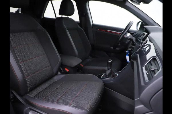 Volkswagen T-Roc 1.5 TSI Sport Xenon Navi Camera Virtuel cockpit T-haak Bj:2020