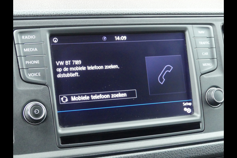 Volkswagen Crafter 35 2.0 TDI L3H3 141PK Camera/Trekhaak/Navigatie