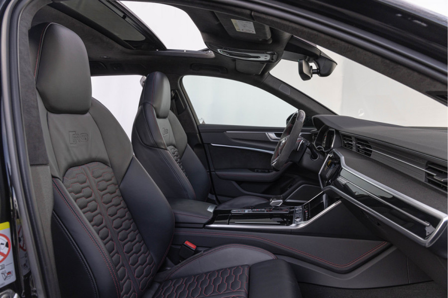 Audi RS6 Avant 4.0TFSI 700pk Quattro ABT Keramisch B&O Advanced Standkachel Pano