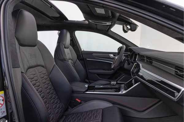 Audi RS6 Avant 4.0TFSI 700pk Quattro ABT Keramisch B&O Advanced Standkachel Pano