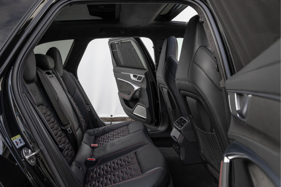 Audi RS6 Avant 4.0TFSI 700pk Quattro ABT Keramisch B&O Advanced Standkachel Pano