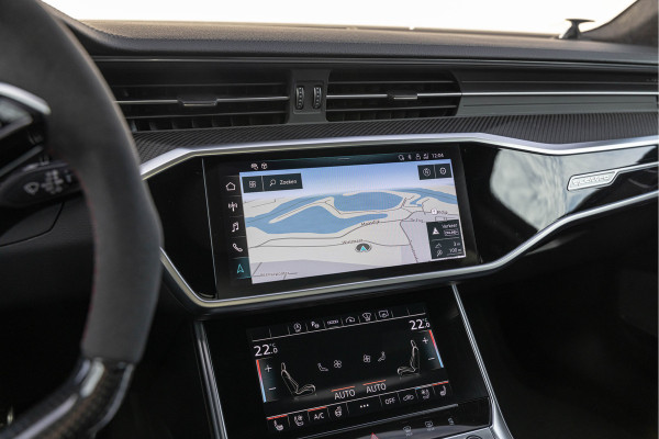 Audi RS6 Avant 4.0TFSI 700pk Quattro ABT Keramisch B&O Advanced Standkachel Pano