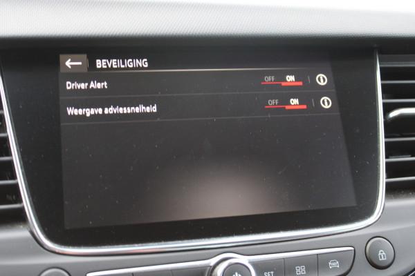 Opel Crossland X 1.2 Turbo 120 Jaar Edition | Cruise control | Camera | Carplay | Navigatie