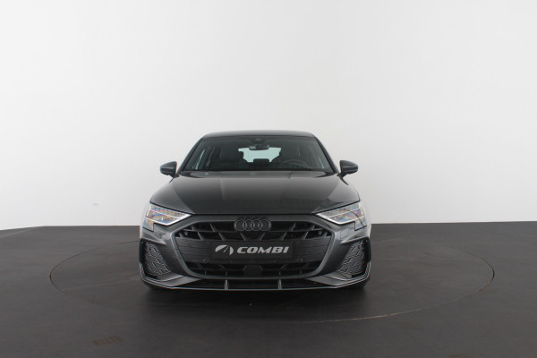 Audi A3 Sportback 30 TFSI S line edition Pano.schuif/Daytona Gray/Optiek Zwart plus pakket/18 inch RS/Camera...