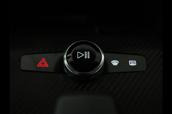 Polestar 2 Long Range Dual Motor Launch Edition 78kWh | Panoramadak | 360 Camera | Achterbankverwarming | Adaptive cruise | Carplay | Camera | Stoelverwarming | Keyless