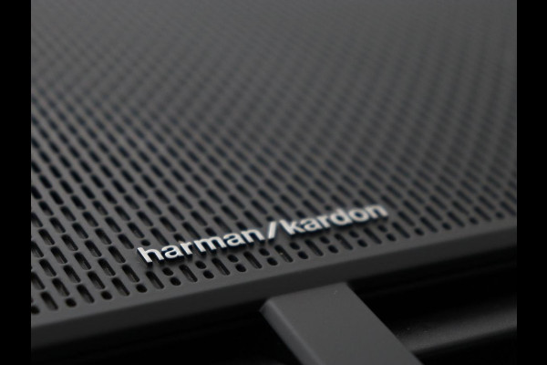 Polestar 2 Long Range Dual Motor Launch Edition 78kWh | Panoramadak | 360 Camera | Achterbankverwarming | Adaptive cruise | Carplay | Camera | Stoelverwarming | Keyless