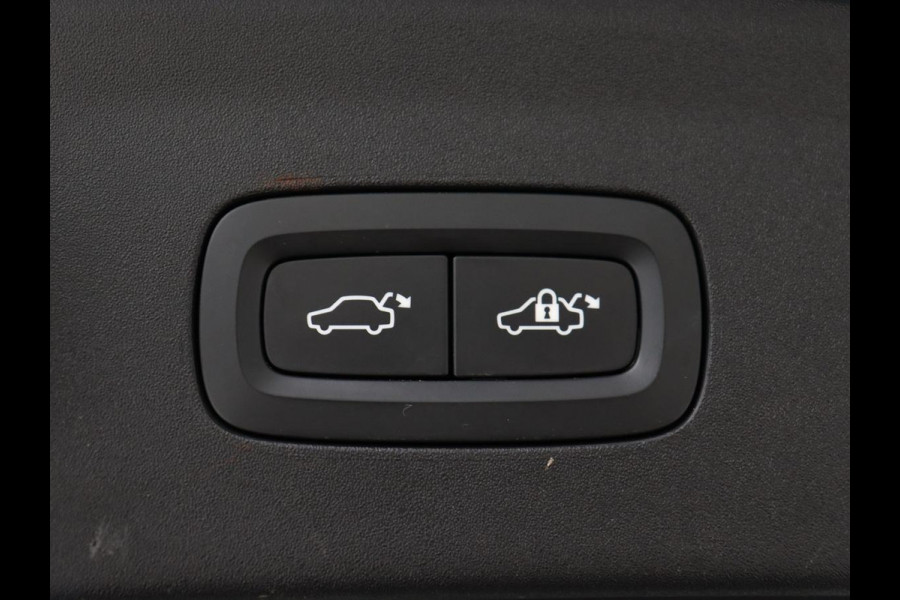 Polestar 2 Long Range Dual Motor Launch Edition 78kWh | Panoramadak | 360 Camera | Achterbankverwarming | Adaptive cruise | Carplay | Camera | Stoelverwarming | Keyless