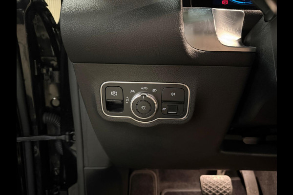 Mercedes-Benz Glb 180 Business Solution-WIDESCREEN-CAMERA-STOELCOMFORT-NL AUTO