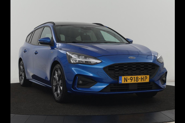 Ford Focus 1.0 EcoBoost ST Line | Panoramadak | Camera | Carplay | Navigatie | Full LED | Climate control | Keyless | Cruise control | Bluetooth | Parkeerhulp