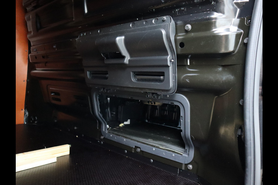 Renault Trafic 2.0 Blue dCi 150pk Euro 6 L2 Lang - Apple - Camera - Trekhaak