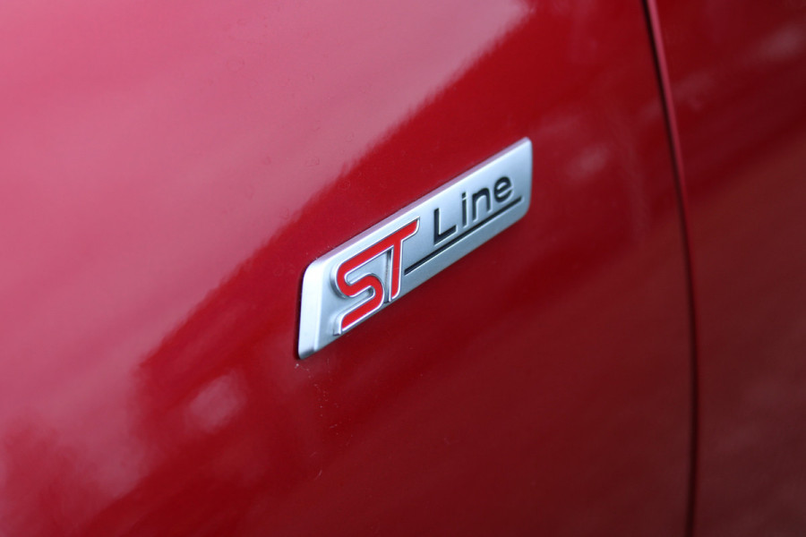 Ford Kuga 1.5 EcoBoost ST-Line X | Adaptieve cruise | BLIS | Camera | Trekhaak | Winterpack