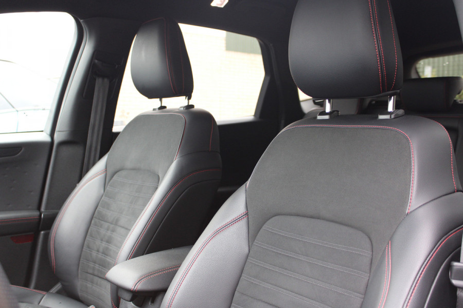 Ford Kuga 1.5 EcoBoost ST-Line X | Adaptieve cruise | BLIS | Camera | Trekhaak | Winterpack