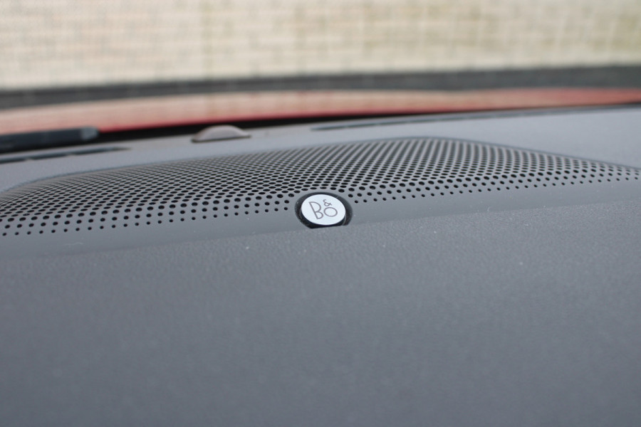 Ford Kuga 1.5 EcoBoost ST-Line X | Adaptieve cruise | BLIS | Camera | Trekhaak | Winterpack