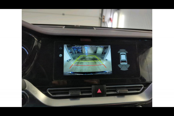 Kia e-Niro ExecutiveLine 64 kWh | Panoramadak | Leder | Achteruitrijcamera | Stoel- Verwarming & Koeling | Adaptive Cruise |