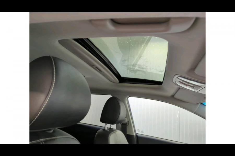 Kia e-Niro ExecutiveLine 64 kWh | Panoramadak | Leder | Achteruitrijcamera | Stoel- Verwarming & Koeling | Adaptive Cruise |