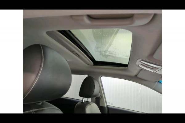 Kia e-Niro ExecutiveLine 64 kWh | Panoramadak | Leder | Achteruitrijcamera | Stoel- Verwarming & Koeling | Adaptive Cruise |