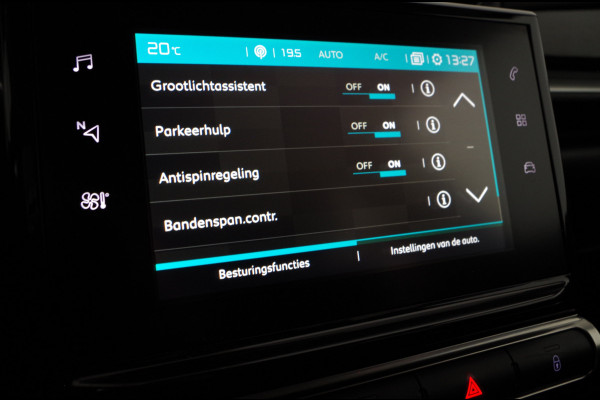 Citroën C3 1.2 PureTech Feel Edition > Zwart dak/All season banden/goed onderhouden!