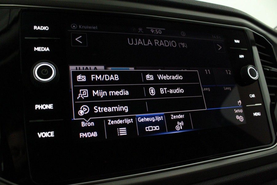 Volkswagen T-Roc 1.0 TSI Style Panorama.schuif/Camera/Adapt.cruise/18 inch...