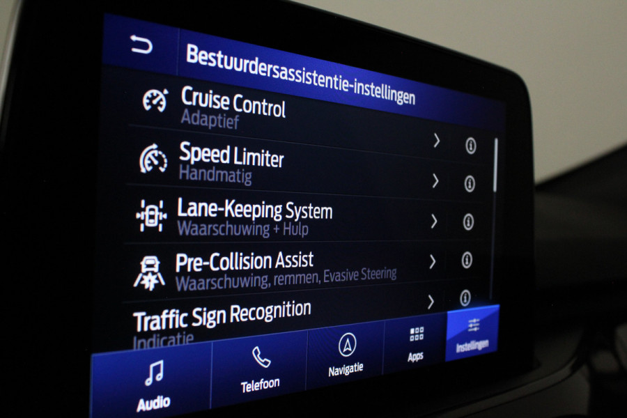 Ford Kuga 1.5 EcoBoost ST-Line 150pk Trekhaak/Adapt.cruise/Winter pakket/Camera...