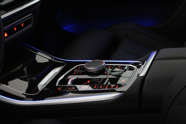 BMW X5 xDrive50e 490pk > Innovatie-pakket/Trekhaak/Travel-pakket/Shadow line