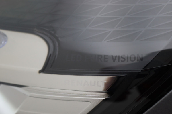 Renault Clio 1.0 TCe 90 Equilibre Navigatie, Apple Carplay, Lane Assist, Cruise, 15"