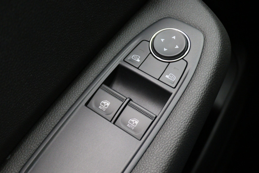 Renault Clio 1.0 TCe 90 Equilibre Navigatie, Apple Carplay, Lane Assist, Cruise, 15"