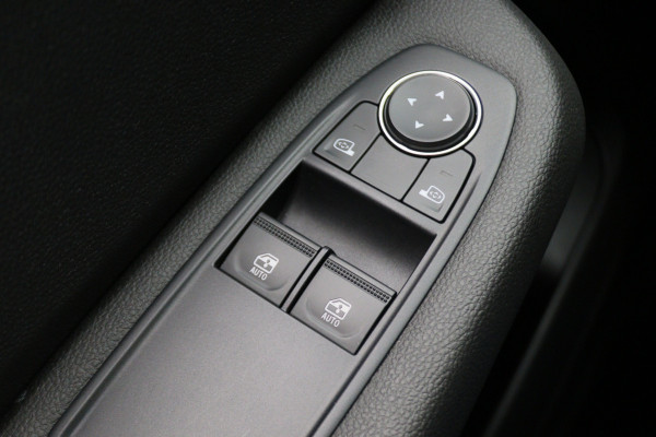 Renault Clio 1.0 TCe 90 Equilibre Navigatie, Apple Carplay, Lane Assist, Cruise, 15"