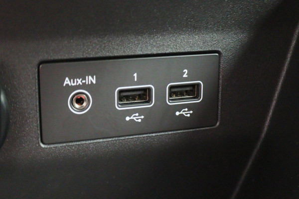 Renault Clio 1.0 TCe 90 Equilibre Navigatie, Apple Carplay, Lane Assist, Cruise, 15"