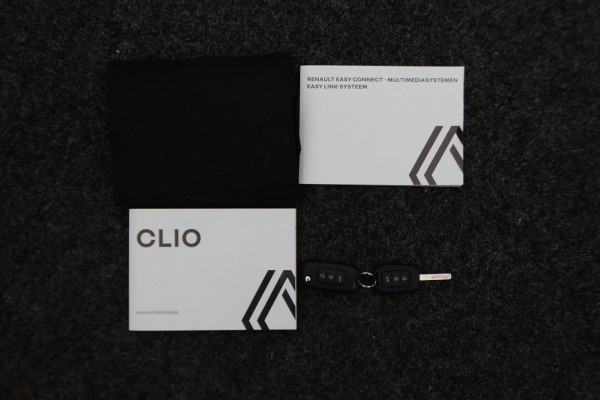 Renault Clio 1.0 TCe 90 Equilibre Navigatie, Apple Carplay, Lane Assist, Cruise, 15"