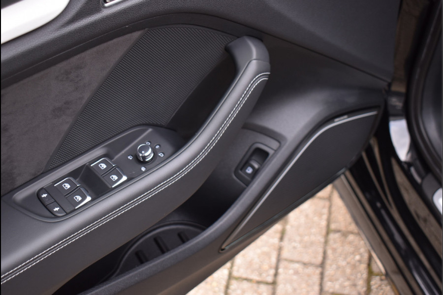 Audi A3 Sportback 40e S-Line 204 Pk Pano B&O Virtual Camera ACC Keyless Leder 18 Inch