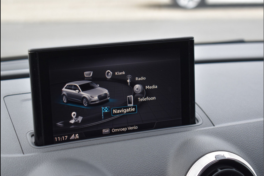 Audi A3 Sportback 40e S-Line 204 Pk Pano B&O Virtual Camera ACC Keyless Leder 18 Inch