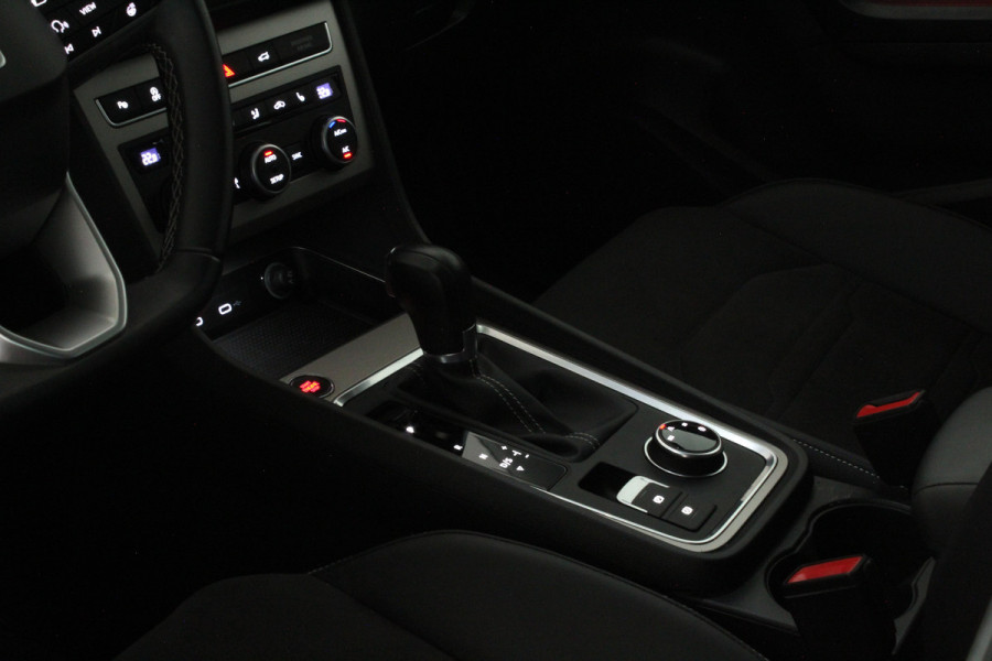 Seat Ateca 1.5 TSI Xperience Business Intense 150PK > Camera/Matrix-LED/18inch/Adaptive cruise control