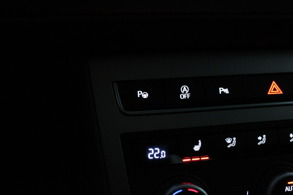 Seat Ateca 1.5 TSI Xperience Business Intense 150PK > Camera/Matrix-LED/18inch/Adaptive cruise control