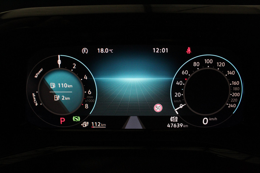 Volkswagen Multivan 1.4 eHybrid L2H1 Bulli 6 persoons/Plug-in hybride/Trekhaak/Panorama dak/camera