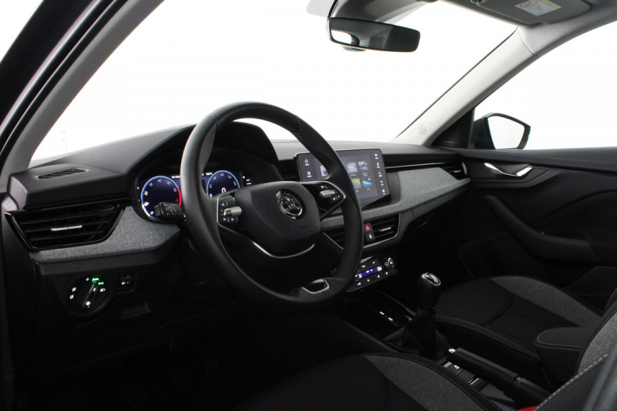 Škoda Kamiq 1.0 TSI Selection Camera/Keyless/Graphite Grey/parkeersensoren