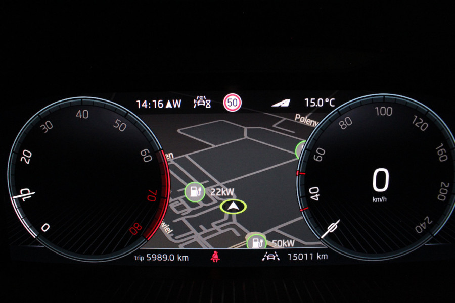 Škoda Kamiq 1.0 TSI Selection Camera/Keyless/Graphite Grey/parkeersensoren